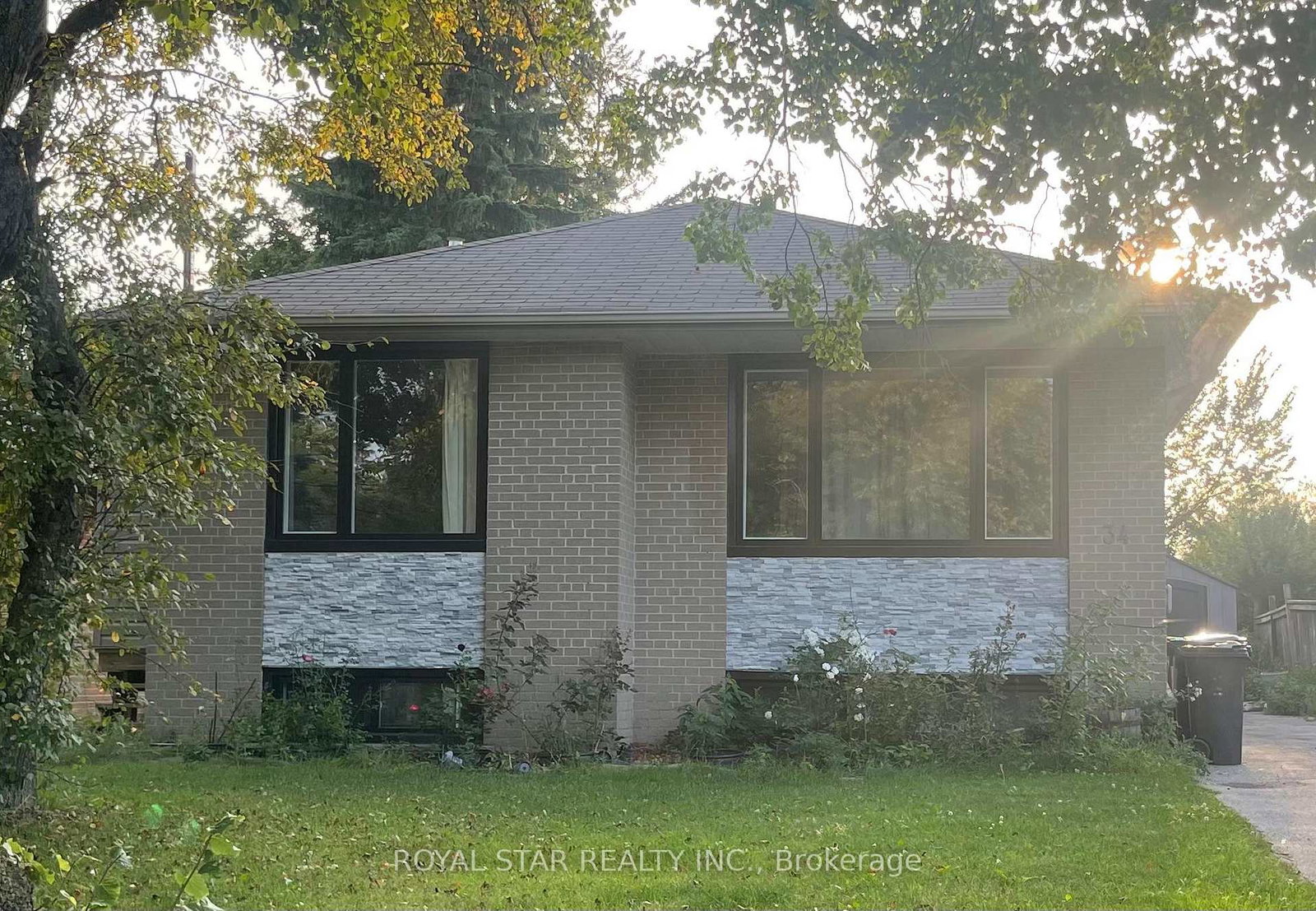 34-neapolitan-drive-toronto-scarborough-ontario-e13679702