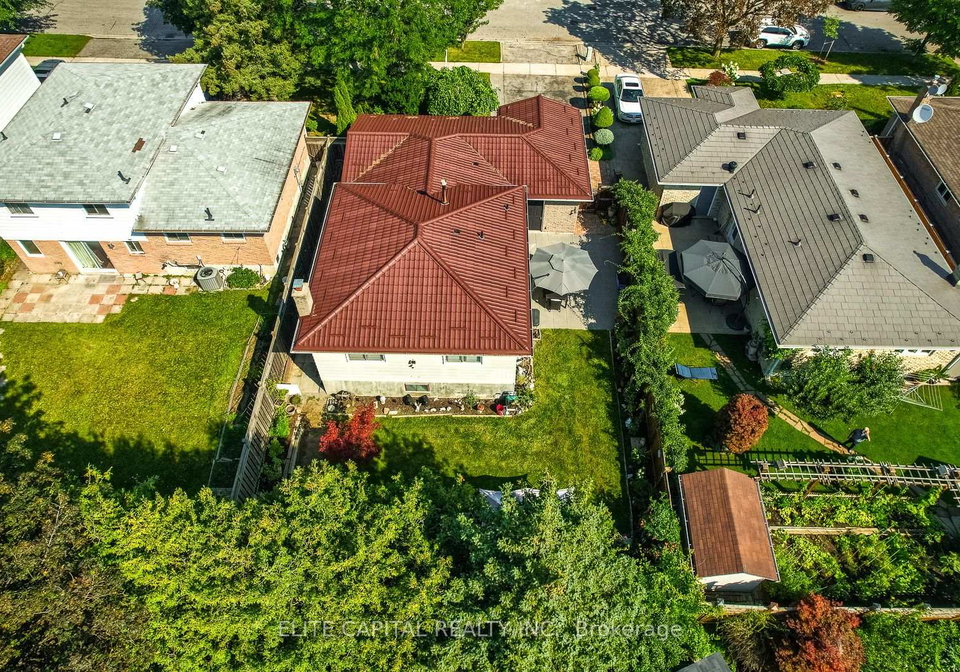 27-staley-terrace-toronto-scarborough-ontario-e13679924