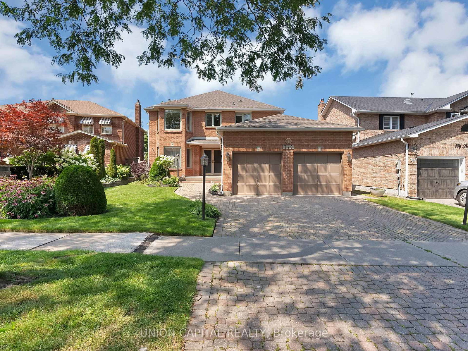 772-pebble-court-pickering-ontario-e13680148