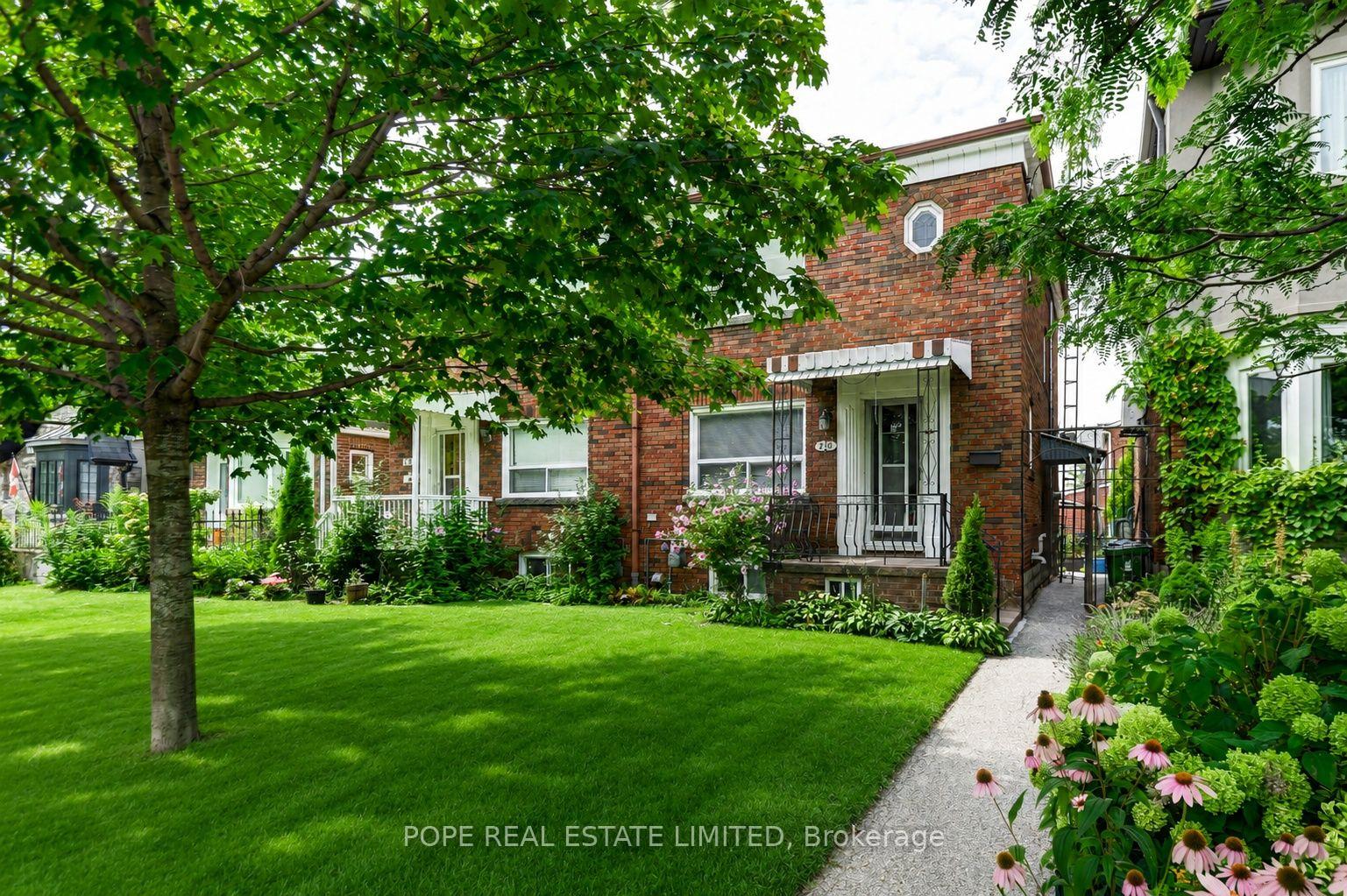 210-donlands-avenue-toronto-east-york-ontario-e13680284