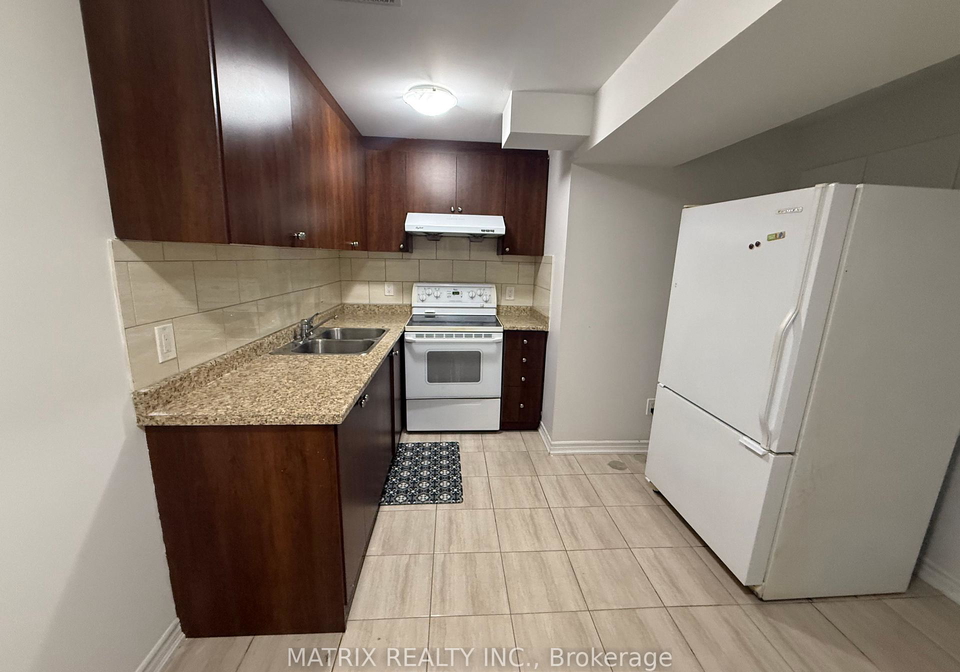 1526-elmsley-drive-pickering-ontario-e13680496