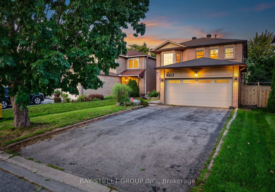 1713-kirkwood-lane-pickering-ontario-e13680592