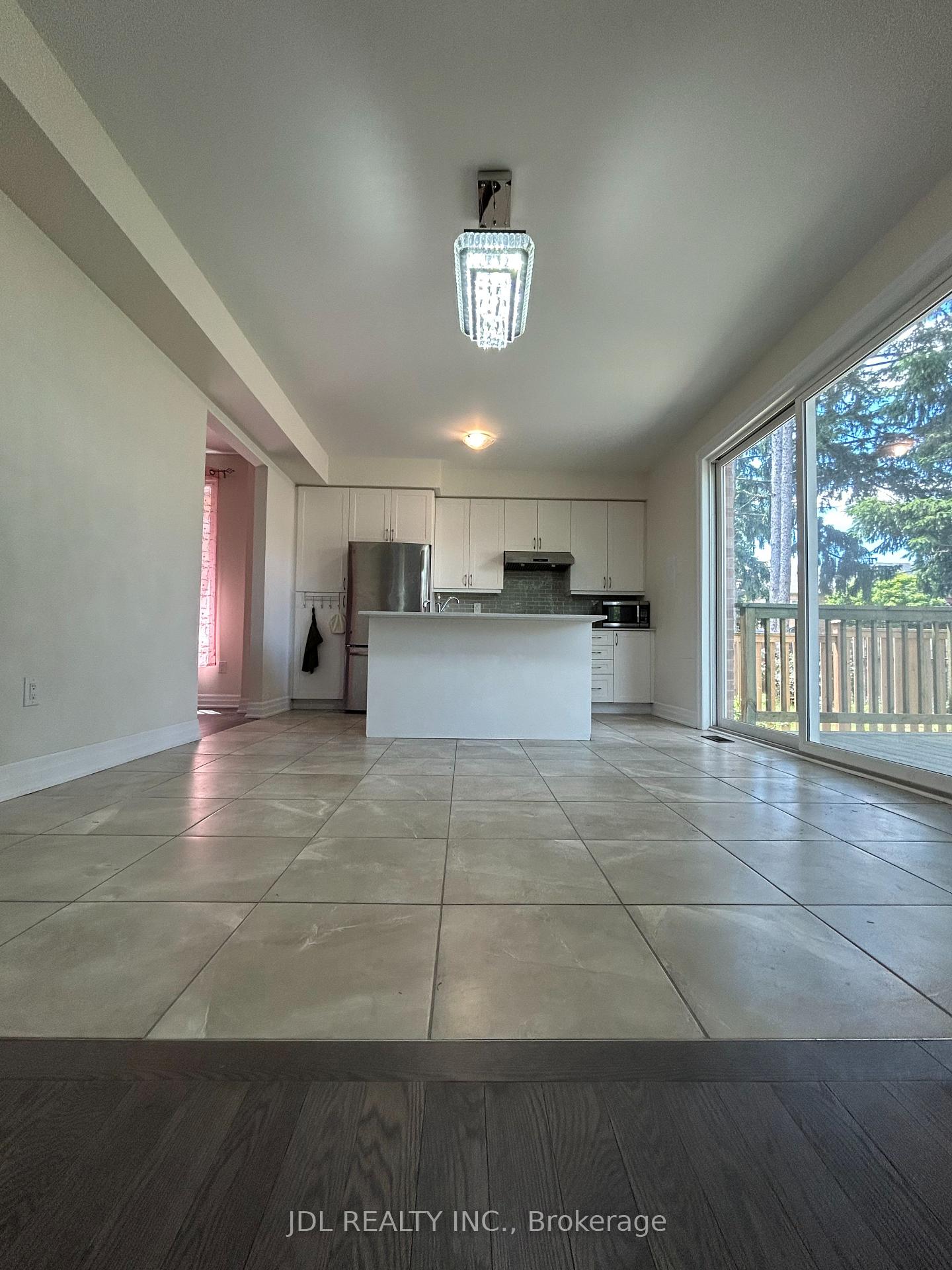 15-wildflower-way-toronto-scarborough-ontario-e13680618