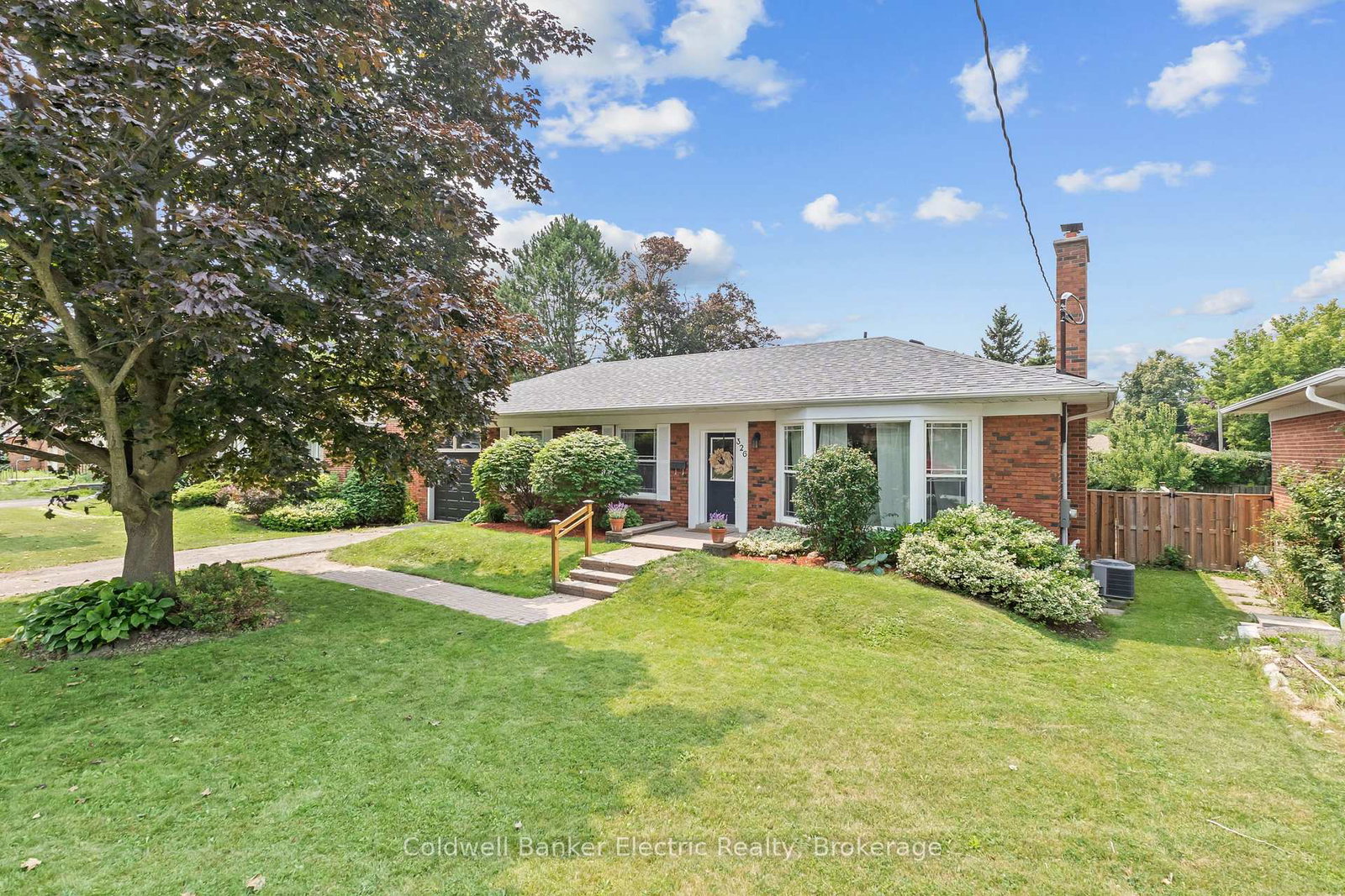 326-cochrane-street-whitby-ontario-e13680628