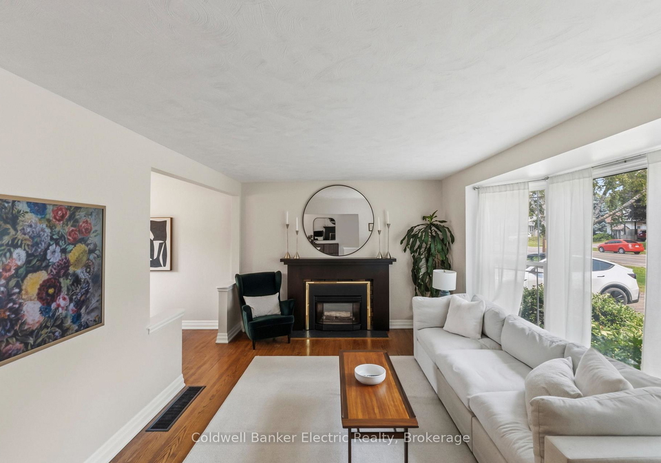 326-cochrane-street-whitby-ontario-e13680628