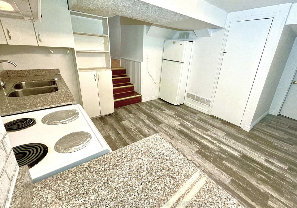 108-littleleaf-drive-toronto-scarborough-ontario-e13681234
