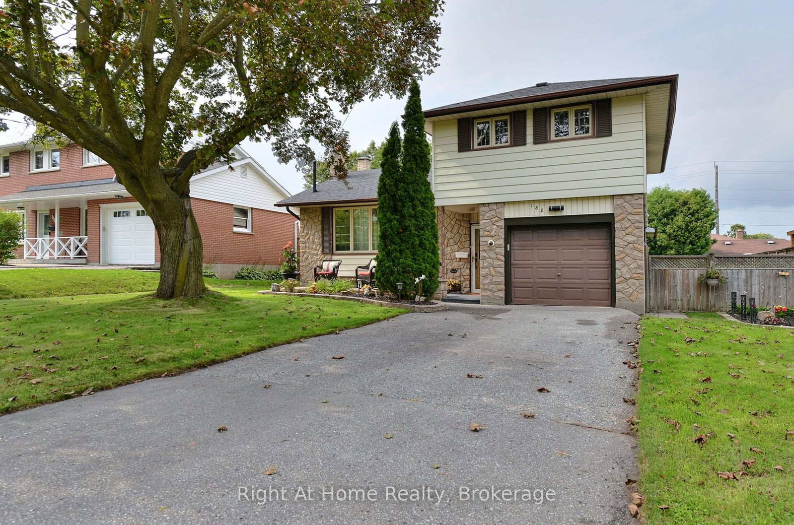 188-hillsdale-avenue-oshawa-ontario-e13681382