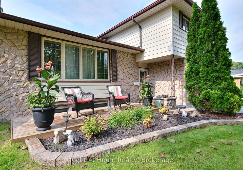 188-hillsdale-avenue-oshawa-ontario-e13681382