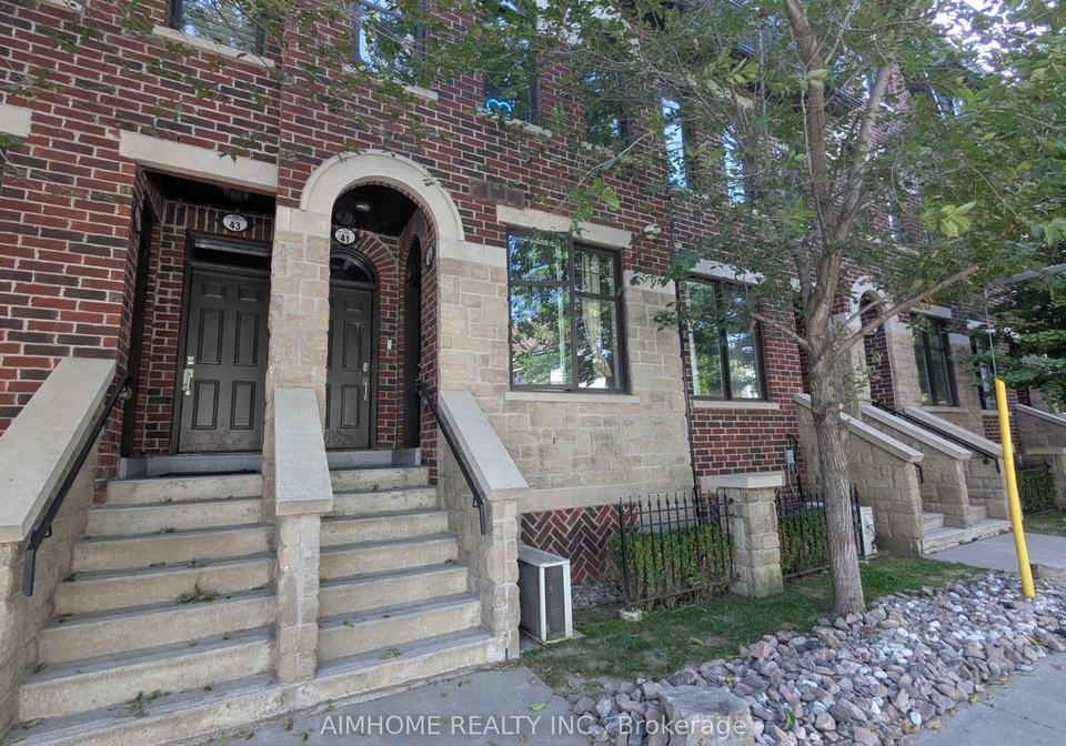 1broadview-avenue-toronto-toronto-ontario-e13681424
