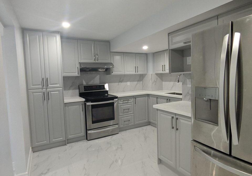 51-britannia-avenue-oshawa-ontario-e13681496