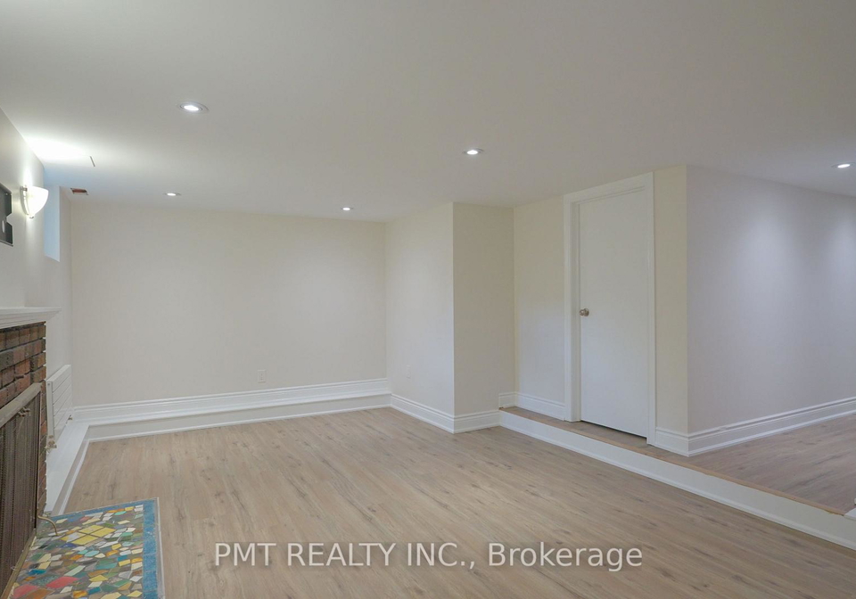 881-coxwell-avenue-toronto-east-york-ontario-e13682104