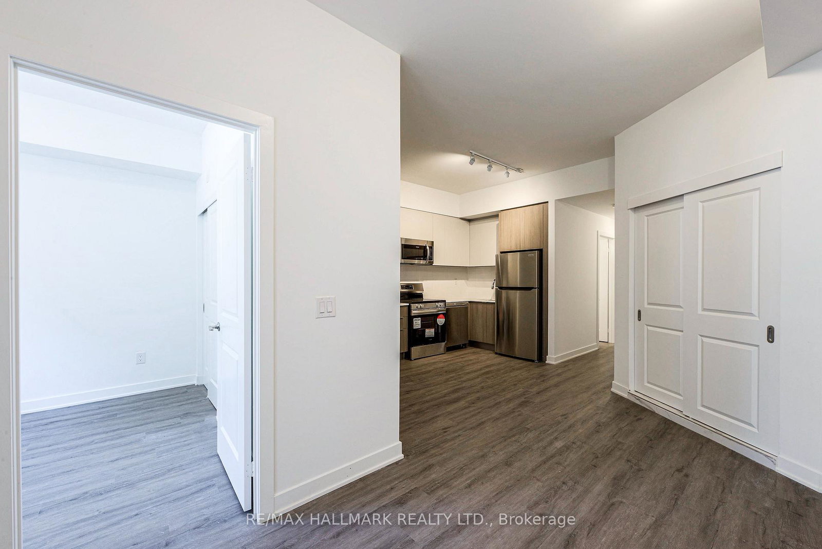 35-danforth-road-toronto-scarborough-ontario-e13682214