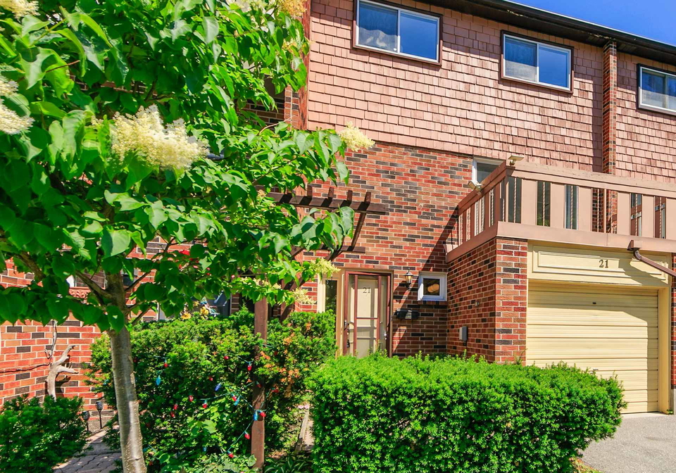 30-chichester-place-toronto-scarborough-ontario-e13682448