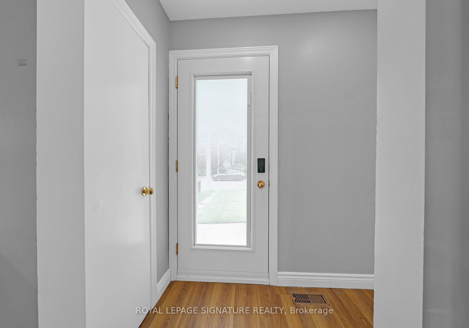 118-rexleigh-drive-toronto-east-york-ontario-e13683676