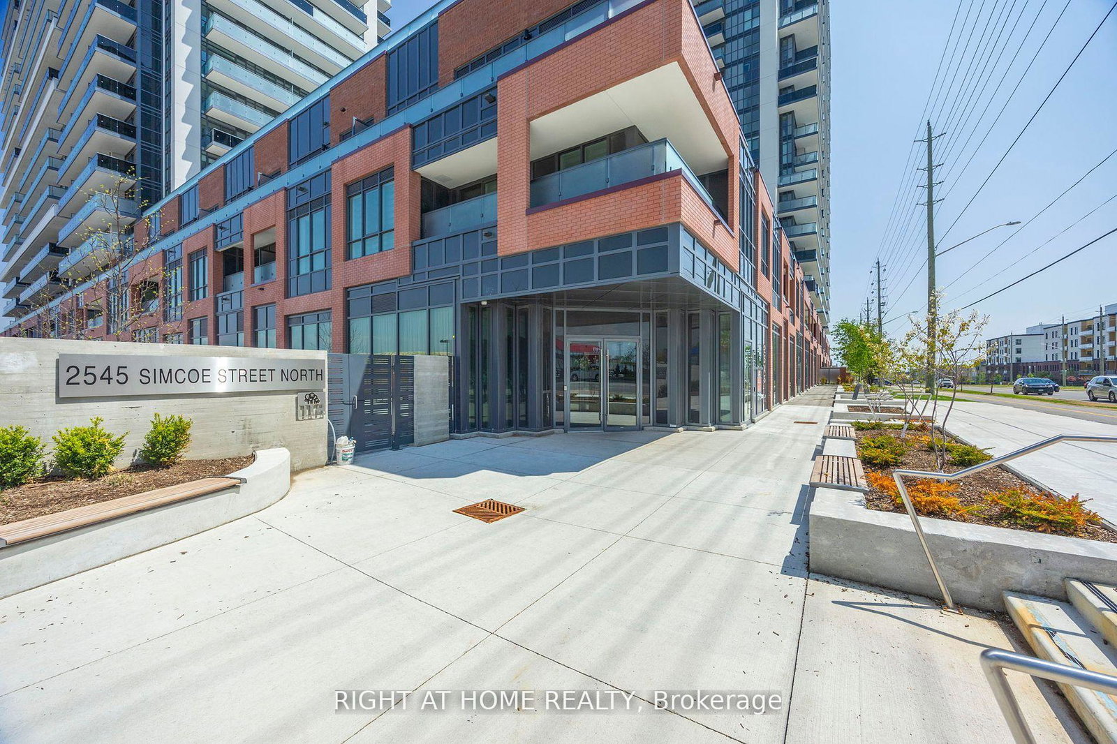 2545-simcoe-street-n-oshawa-ontario-e13683940