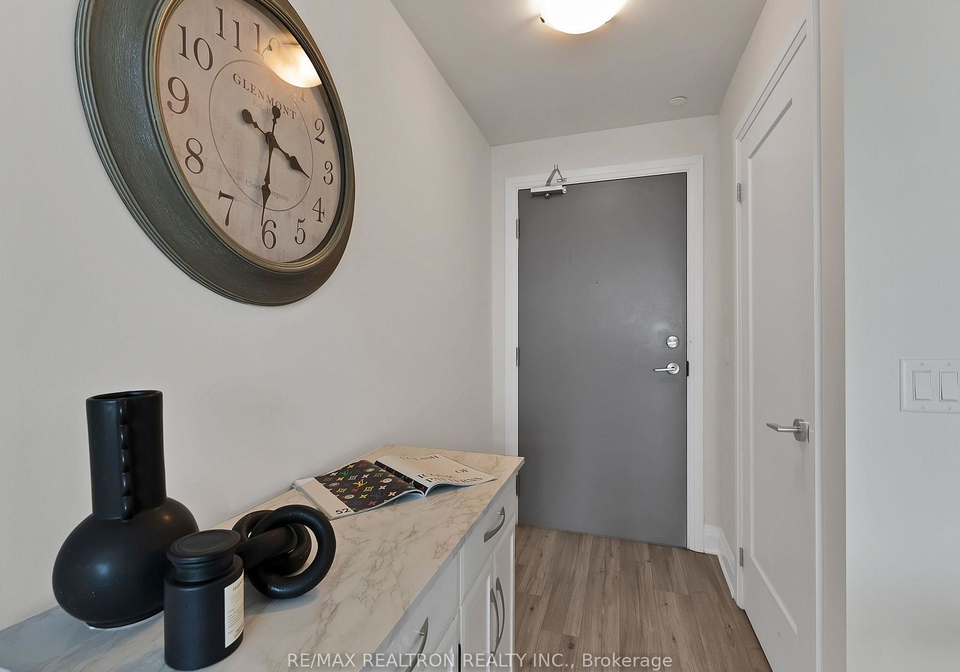 3220-sheppard-avenue-e-toronto-scarborough-ontario-e13683954