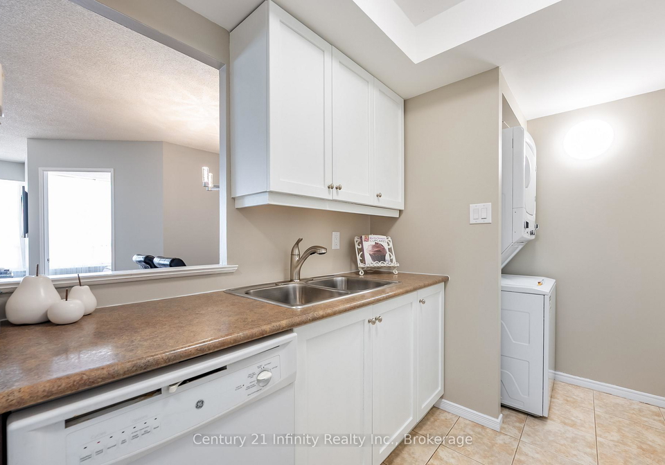 5-greystone-walk-drive-toronto-scarborough-ontario-e13684428