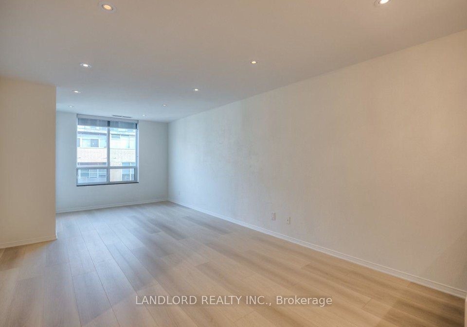 1863-queen-street-e-toronto-toronto-ontario-e13684542