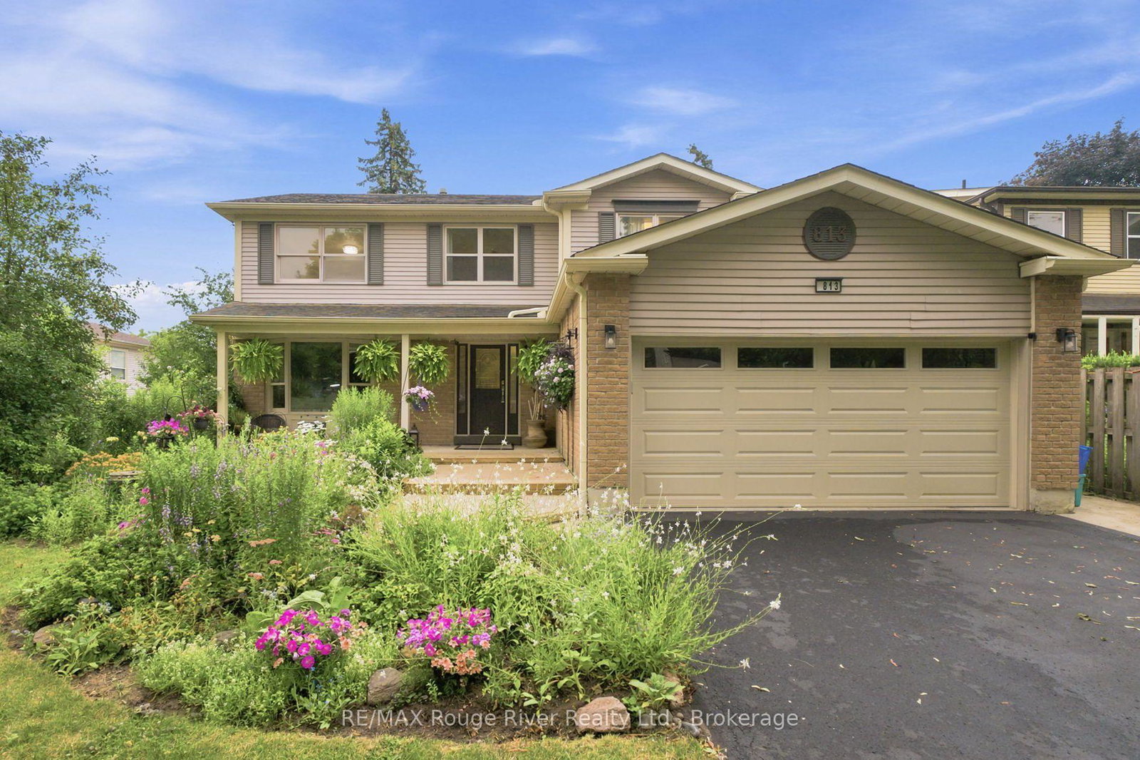 813-ironwood-court-whitby-ontario-e13684566