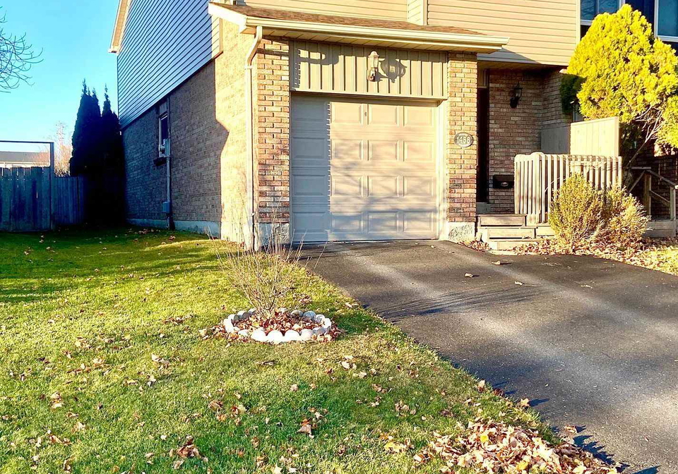 1458-fieldlight-boulevard-pickering-ontario-e13684610