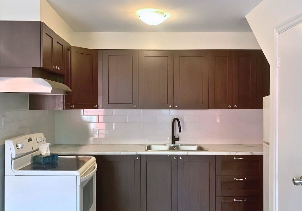 422-danforth-avenue-toronto-east-york-ontario-e13684736