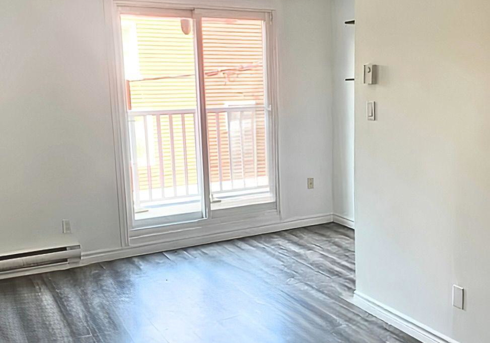 422-danforth-avenue-toronto-east-york-ontario-e13684736