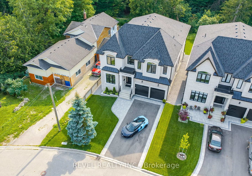 1472-highbush-trail-pickering-ontario-e13684770
