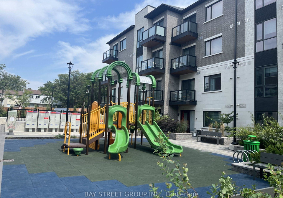 50-morecambe-gate-toronto-scarborough-ontario-e13685144
