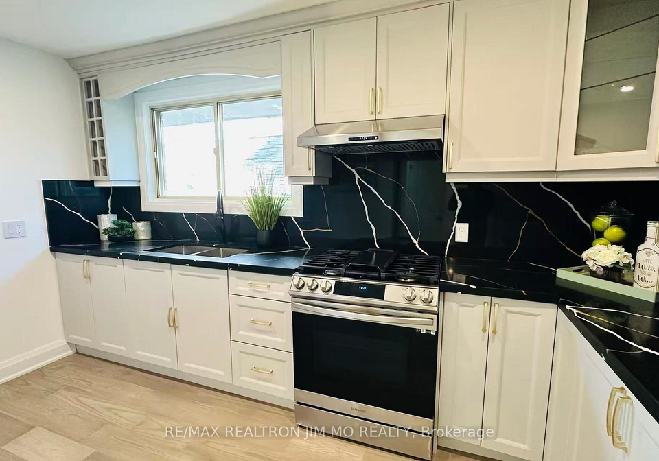 65-heaslip-terrace-toronto-scarborough-ontario-e13685444