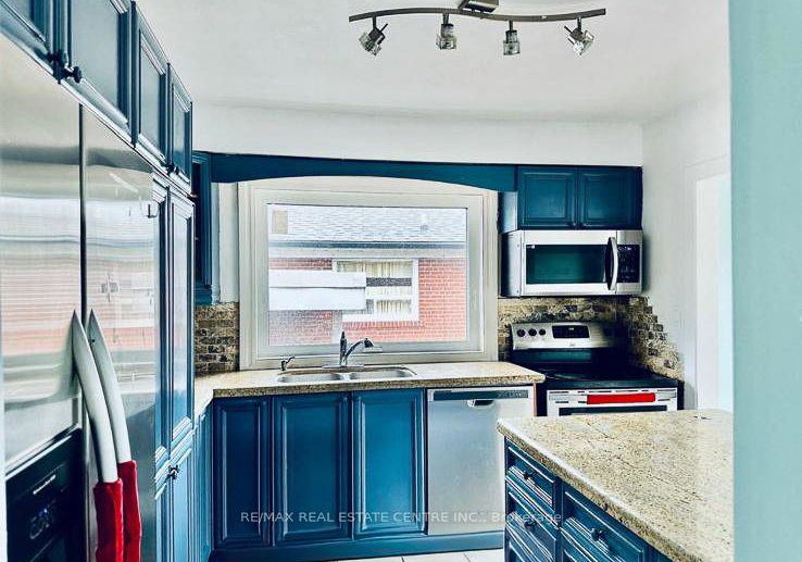 22-beran-drive-toronto-scarborough-ontario-e13685590
