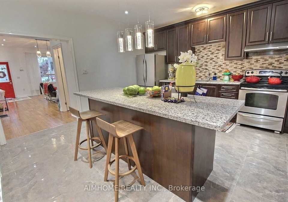966-dundas-street-e-toronto-toronto-ontario-e13685680