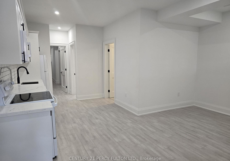 195-danforth-road-toronto-scarborough-ontario-e13686500