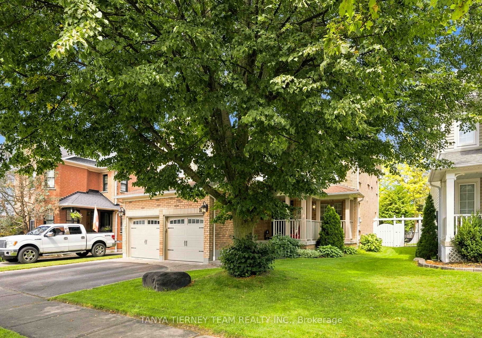 16-waring-avenue-whitby-ontario-e13686920