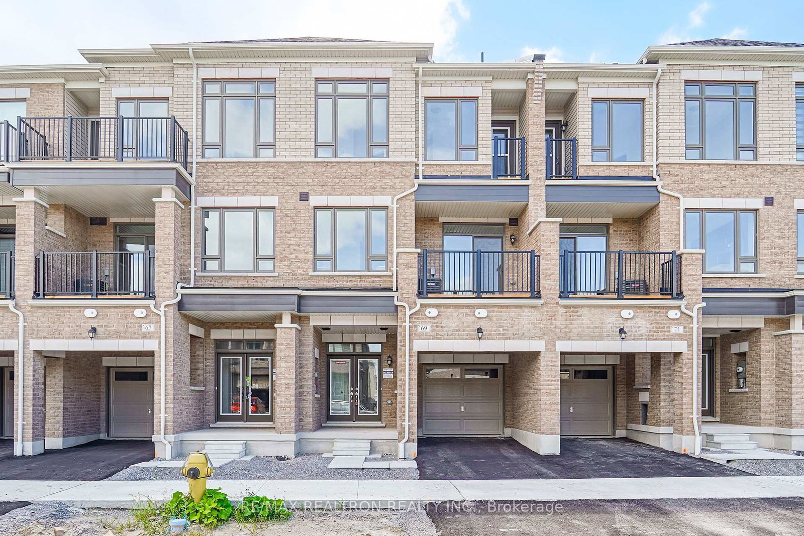 69-mcgowan-drive-whitby-ontario-e13687042