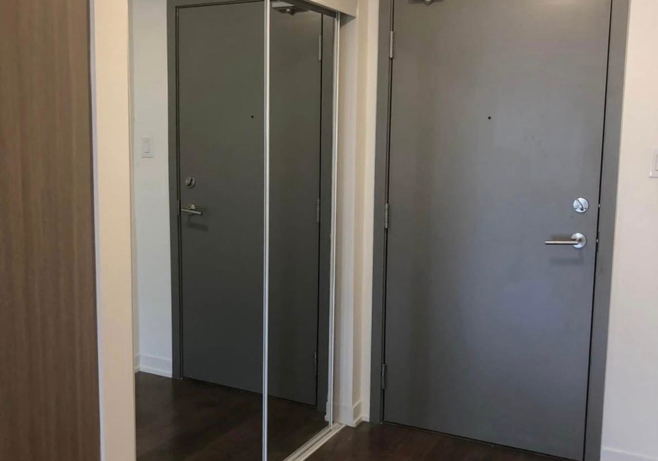 5131-sheppard-avenue-e-toronto-scarborough-ontario-e13687348
