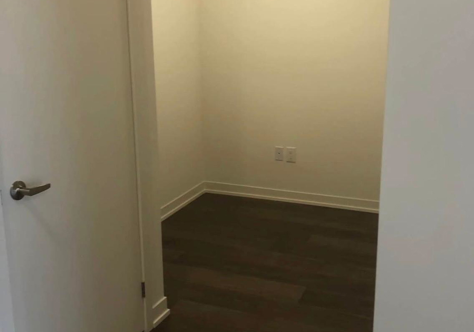 5131-sheppard-avenue-e-toronto-scarborough-ontario-e13687348