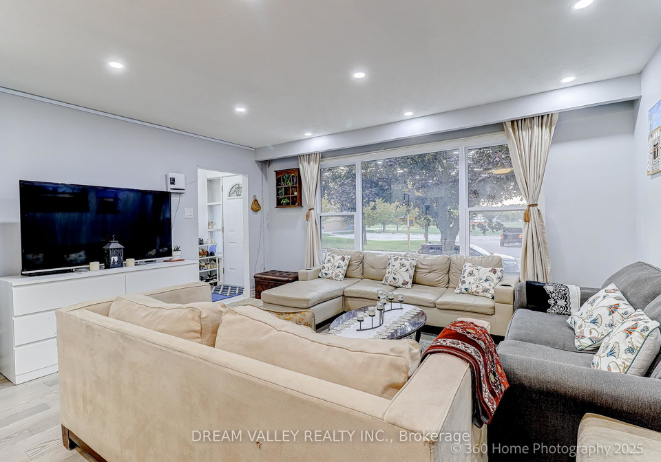 35-waldock-street-toronto-scarborough-ontario-e13687564