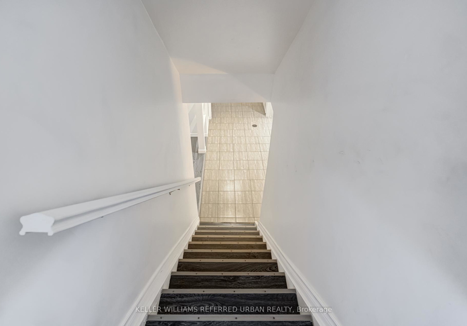 718-edgewood-road-s-pickering-ontario-e13687734