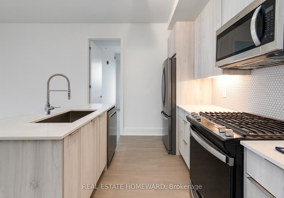 495-logan-avenue-toronto-toronto-ontario-e13687896