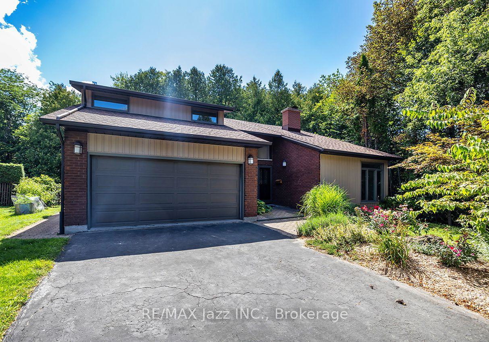 1005-bluefinch-court-oshawa-ontario-e13687964