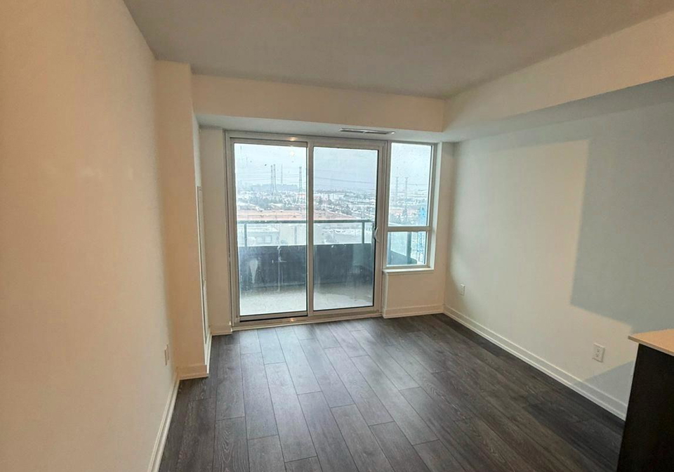 1455-celebration-drive-pickering-ontario-e13688070