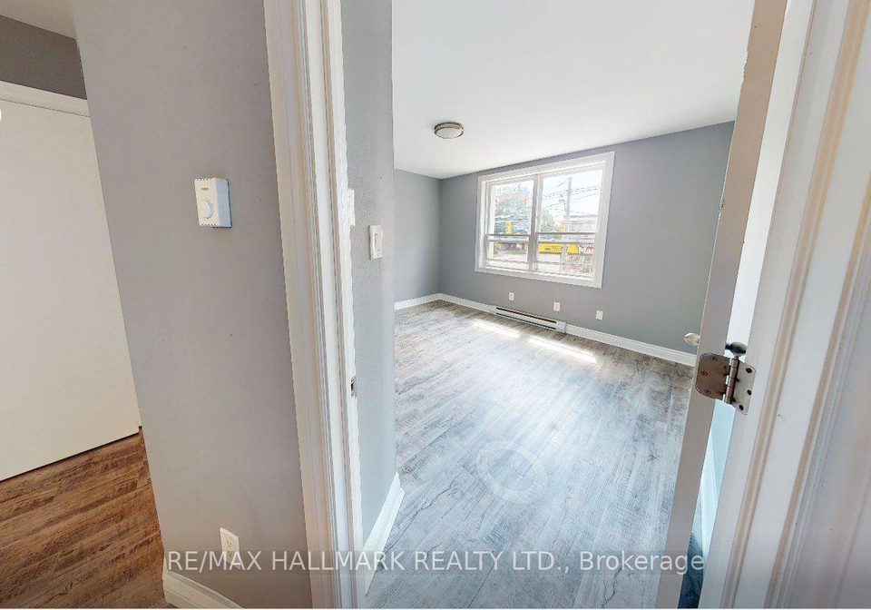 1610-queen-street-e-toronto-toronto-ontario-e13688238