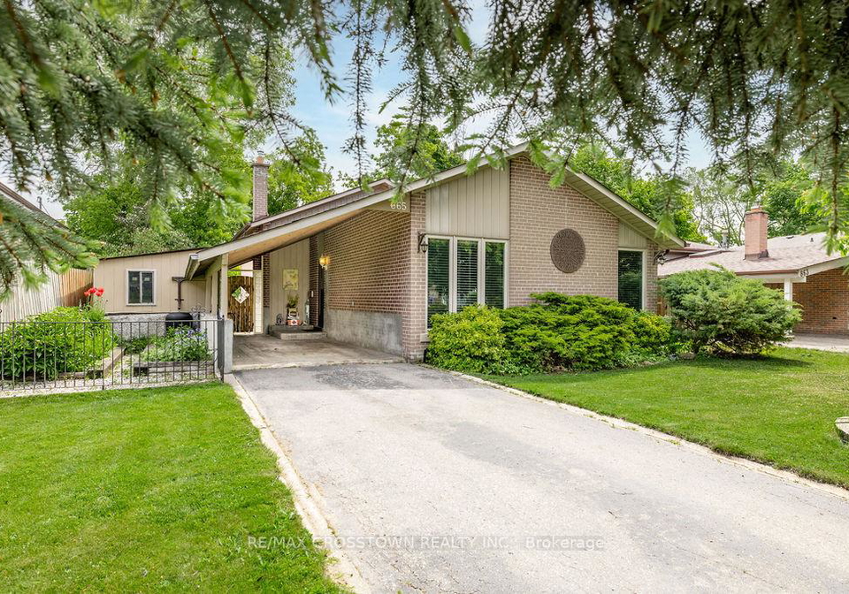 865-krosno-boulevard-pickering-ontario-e13688242