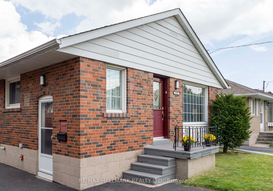 1557-pharmacy-avenue-toronto-scarborough-ontario-e13688570