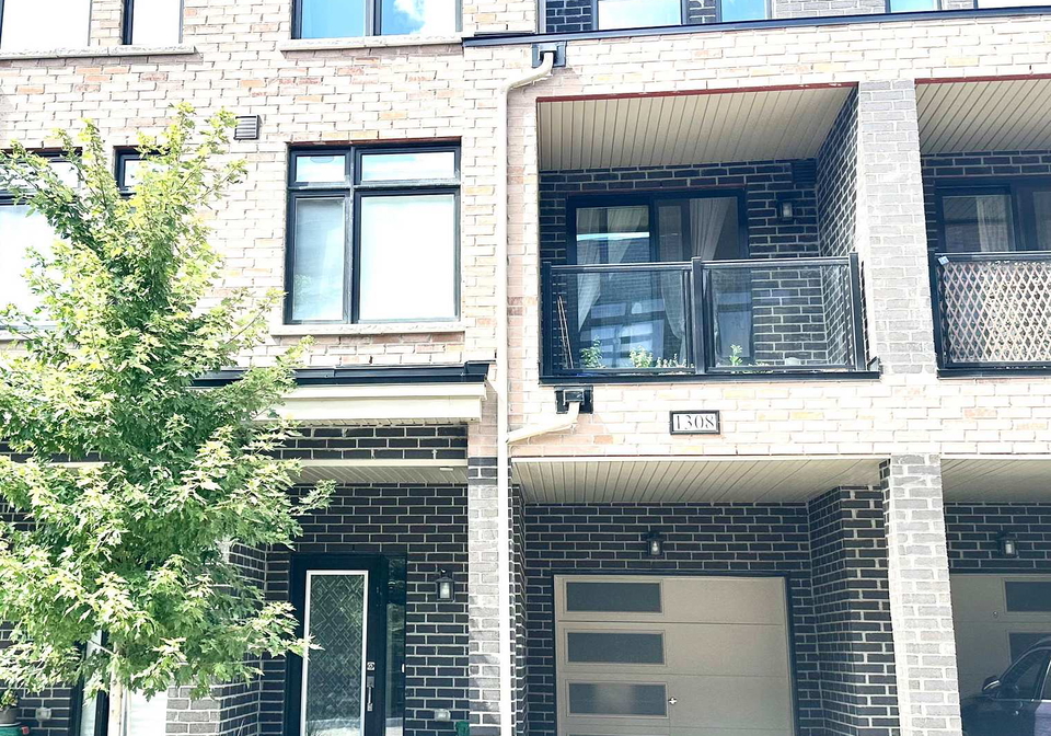 1865-pickering-parkway-n-pickering-ontario-e13689054