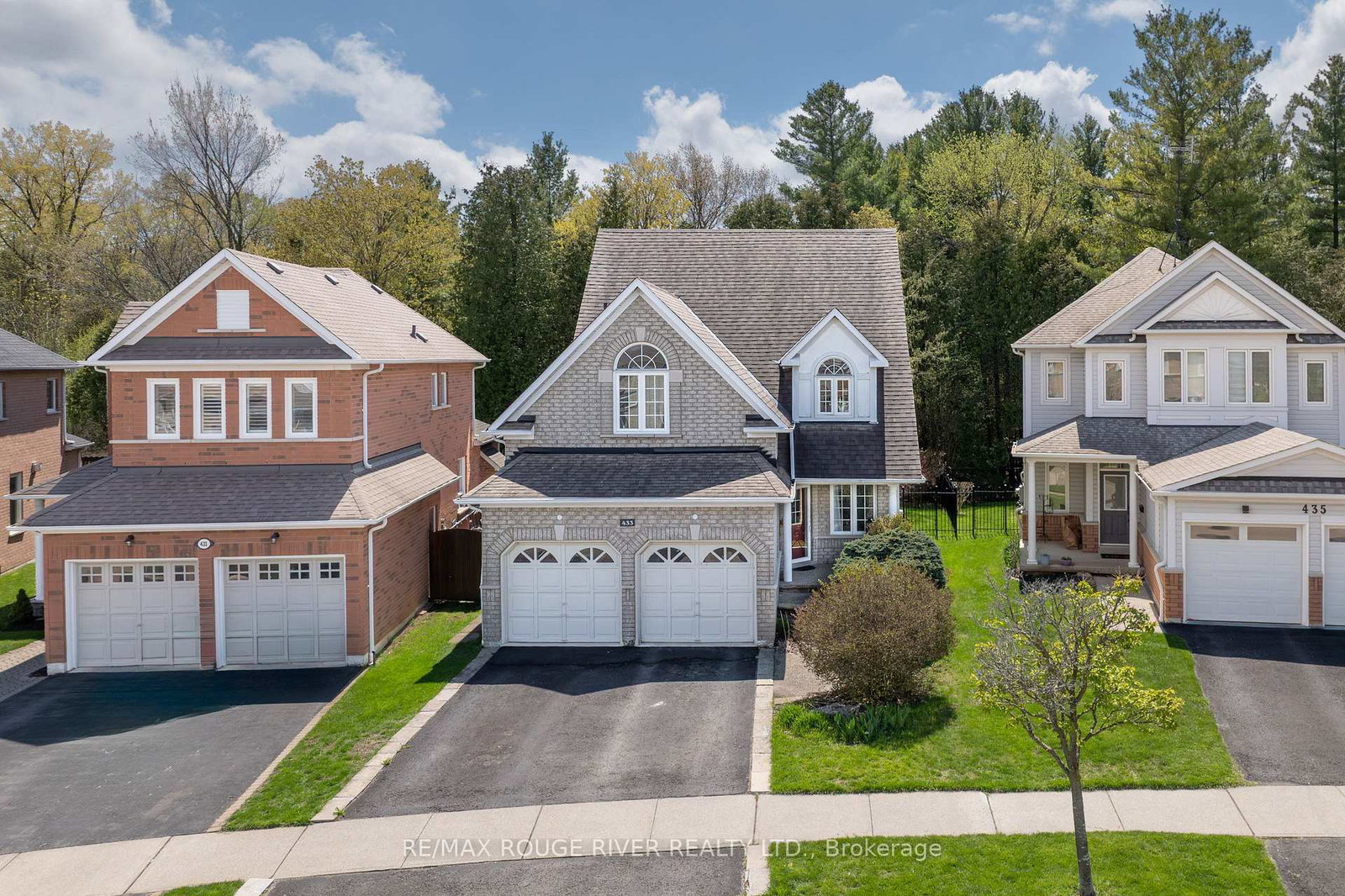 433-woodsmere-crescent-pickering-ontario-e13689592