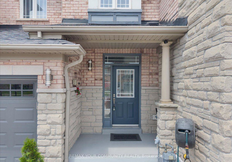 1941-treetop-way-pickering-ontario-e13689642