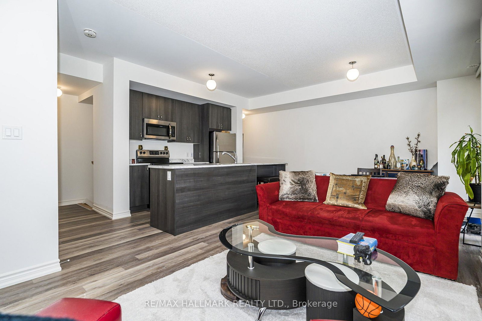2558-ladyfern-crossing-pickering-ontario-e13689880