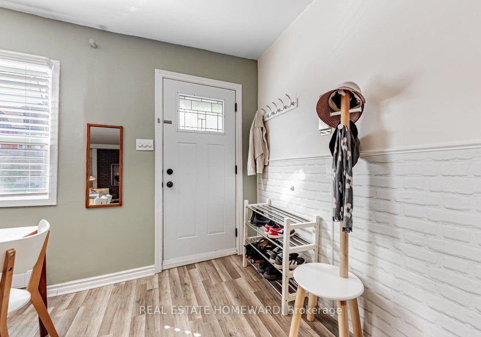 111-jones-avenue-toronto-toronto-ontario-e13689954