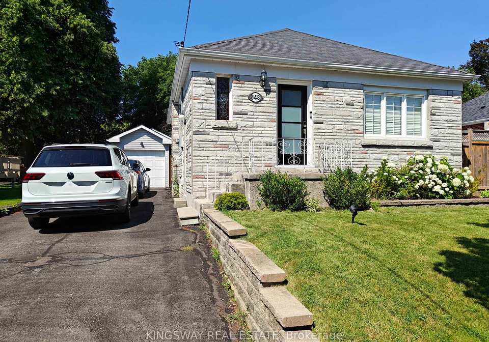 848-grierson-street-oshawa-ontario-e13690434